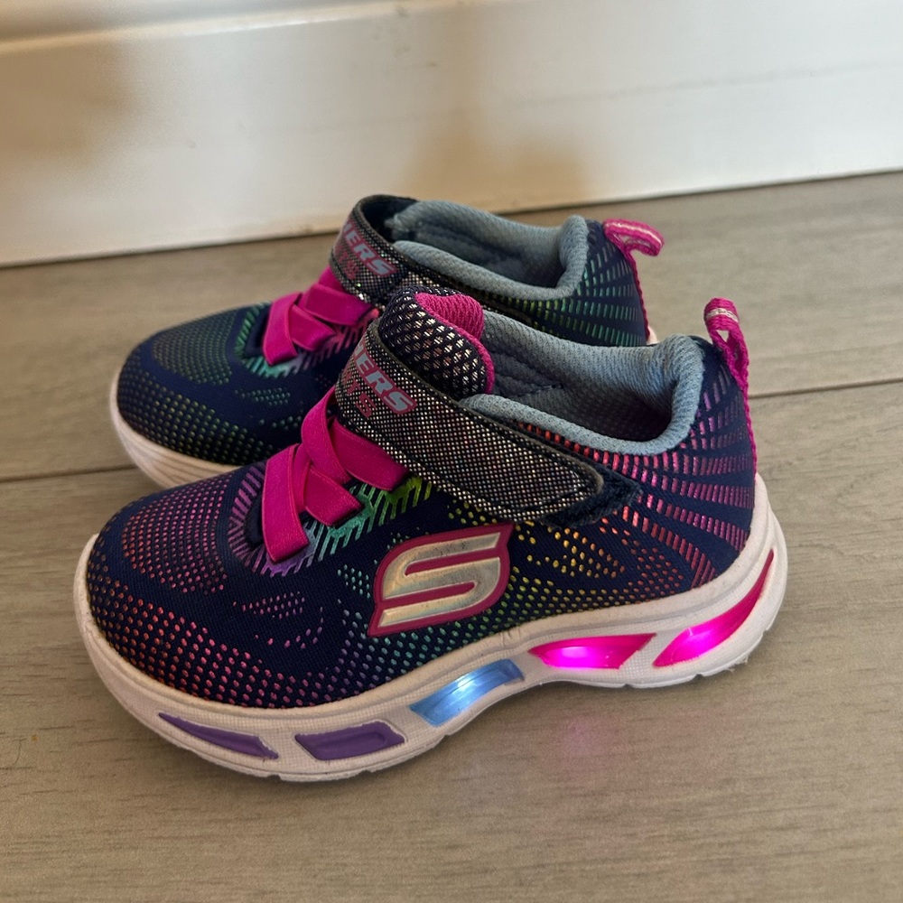 Skechers toddler girl shoes with lights - Blue Sneakers Size 5
